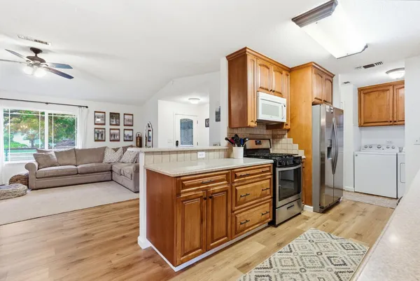 $402,000 | 1438 Indianapolis Avenue, Clovis, CA 93611