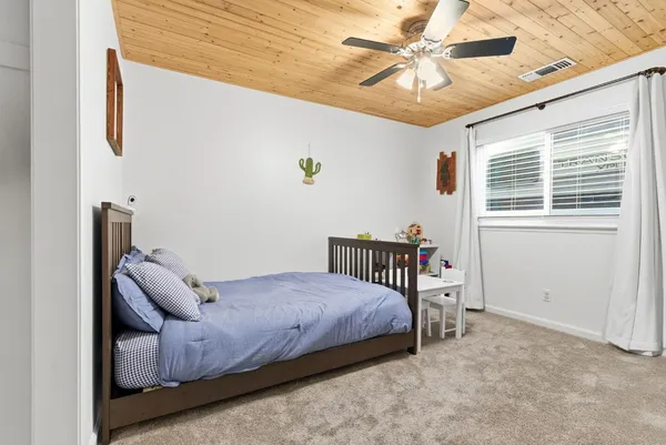 $402,000 | 1438 Indianapolis Avenue, Clovis, CA 93611