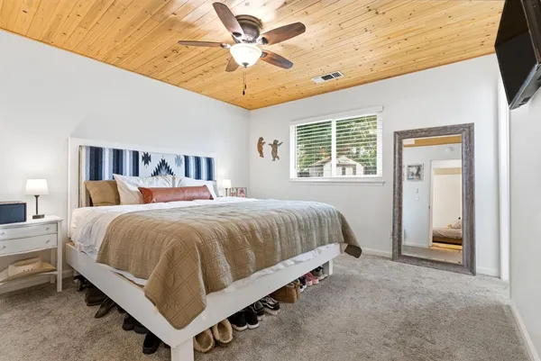 $402,000 | 1438 Indianapolis Avenue, Clovis, CA 93611