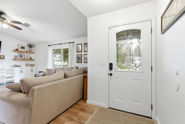 $402,000 | 1438 Indianapolis Avenue, Clovis, CA 93611