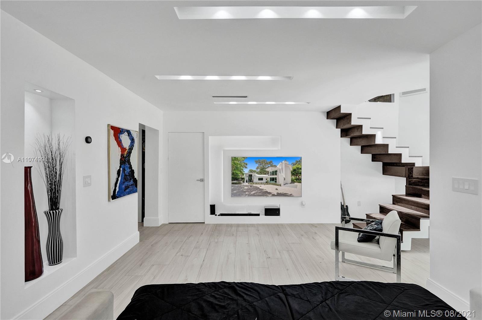 3570 Main Highway Miami, FL 33133 - Photo 49 of 76