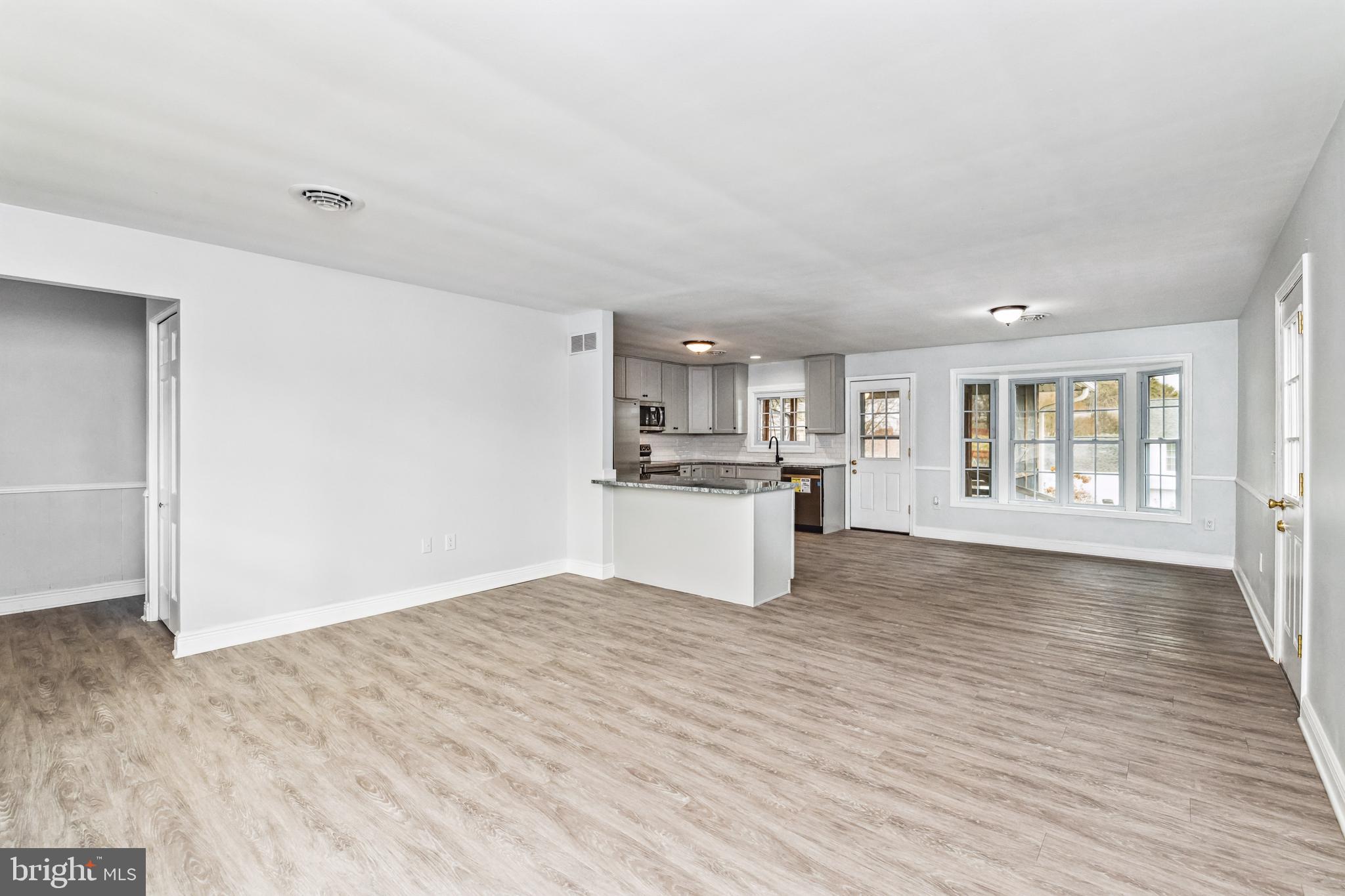 130 Hahn Road Westminster, MD 21157 - Photo 8 of 37