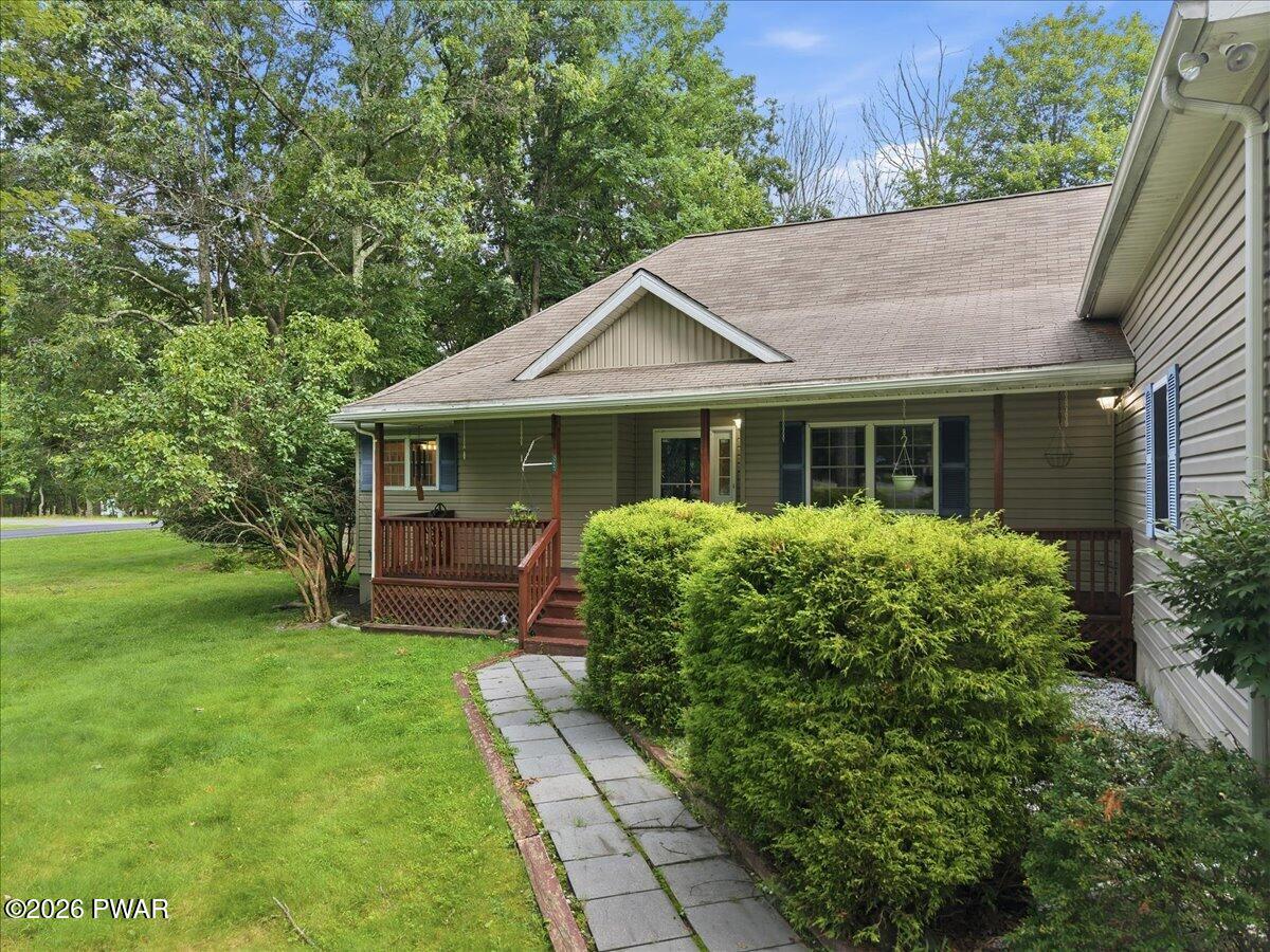 518 Gandolf Road Tamiment, PA 18371 - Photo 5 of 74 Gallery Image 5