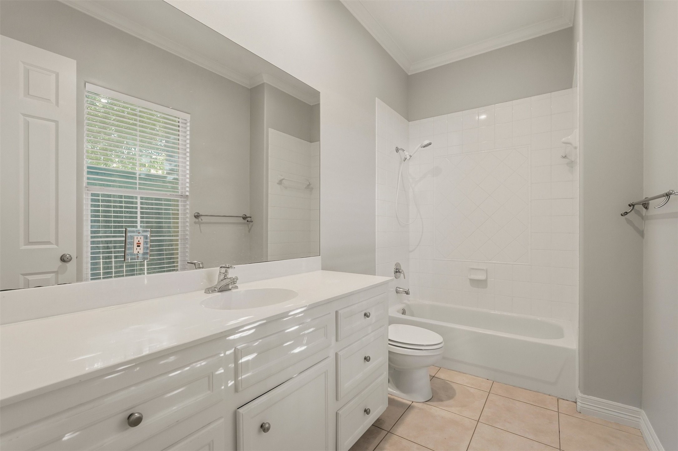 822 Stuart Street Houston, TX 77006 - Photo 6 of 27
