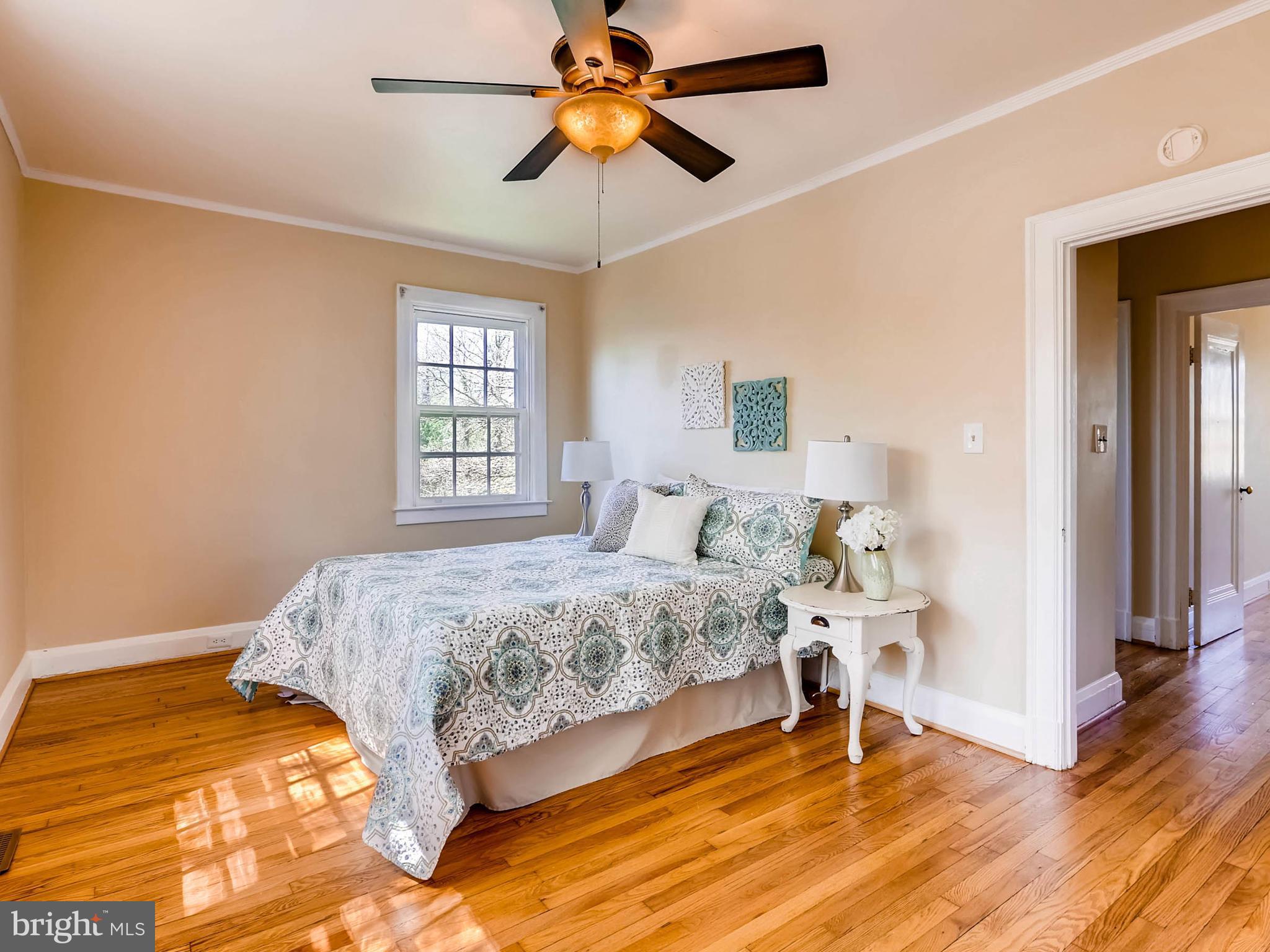 4802 Coleherne Road Baltimore, MD 21229 - Photo 17 of 29 Bedroom (Master)