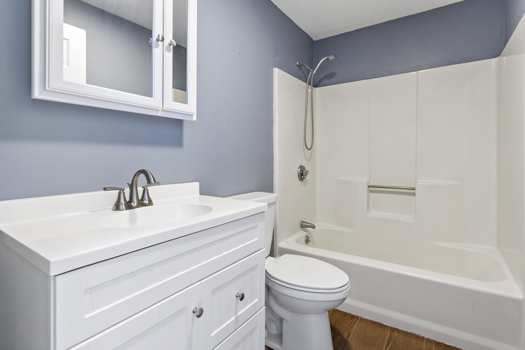 573 Carriage Shop Road, Unit G Falmouth, MA 02536 - Photo 15 of 25