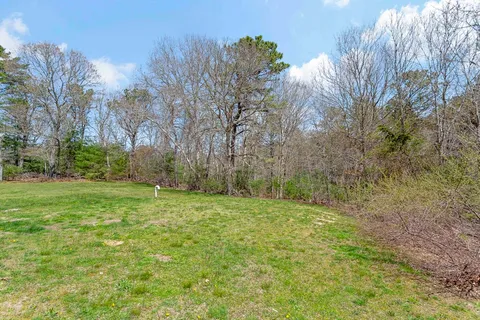 $375,000 | 573 Carriage Shop Road, Unit G, Falmouth, MA 02536