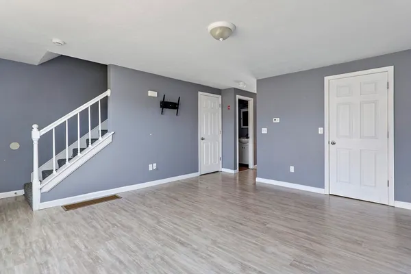 $375,000 | 573 Carriage Shop Road, Unit G, Falmouth, MA 02536