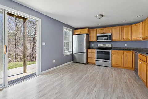 $375,000 | 573 Carriage Shop Road, Unit G, Falmouth, MA 02536