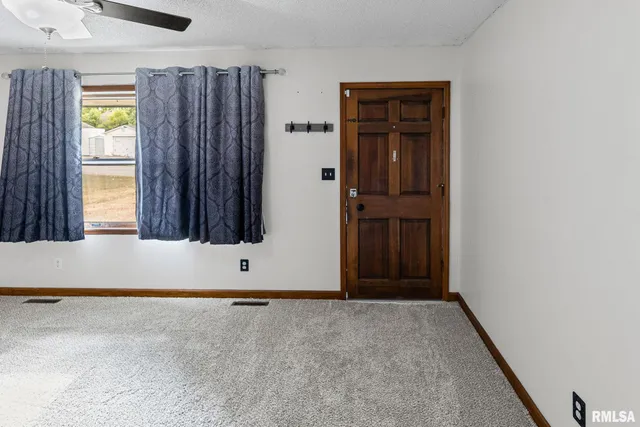 $110,200 | 1410 North 17th Street, Mount Vernon, IL 62864