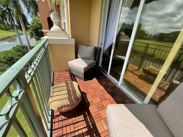 $3,100 | 11720 St Andrews Place, Unit 302, Wellington, FL 33414