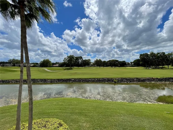 $3,100 | 11720 St Andrews Place, Unit 302, Wellington, FL 33414