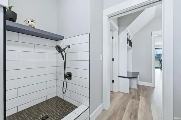 $899,000 | 570 Contour Cove, Huntertown, IN 46748