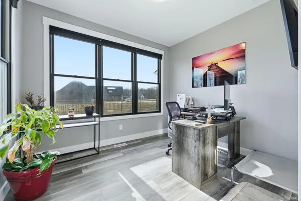 $899,000 | 570 Contour Cove, Huntertown, IN 46748
