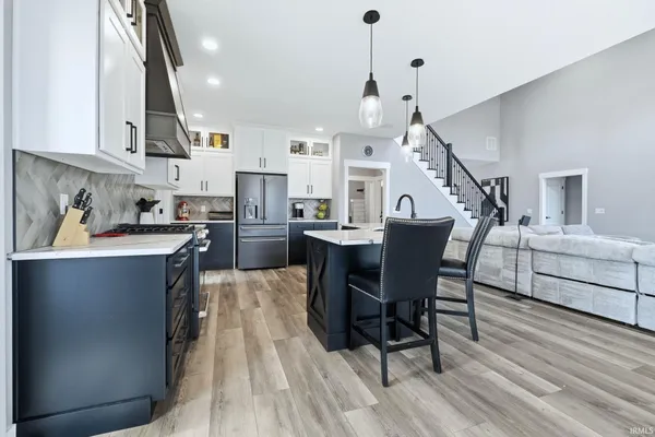 $899,000 | 570 Contour Cove, Huntertown, IN 46748