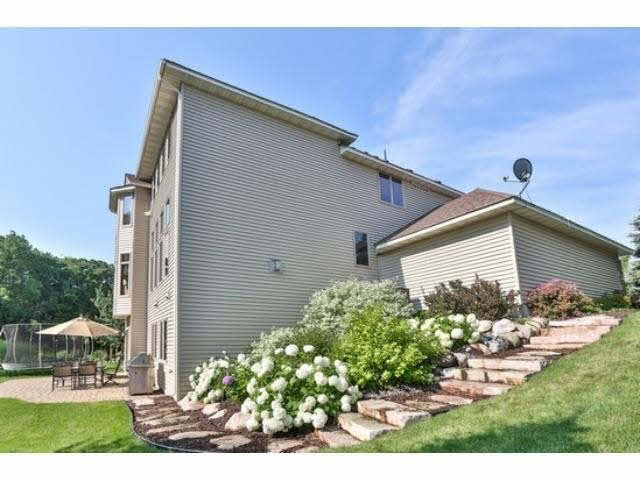 9965 Trails End Road Chanhassen, MN 55317 - Photo 17 of 18 Gallery Image 17