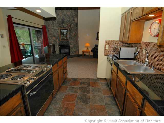 325 Four Oclock Road, Unit A304 Breckenridge, CO 80424 - Photo 16 of 25 Gallery Image 16