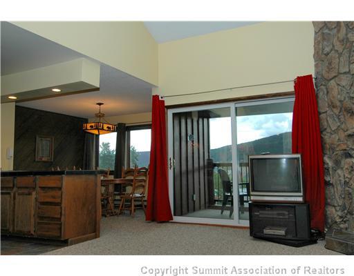 325 Four Oclock Road, Unit A304 Breckenridge, CO 80424 - Photo 7 of 25 Gallery Image 7