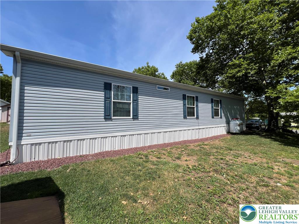 12 Springridge Road Bath, PA 18014 - Photo 7 of 61