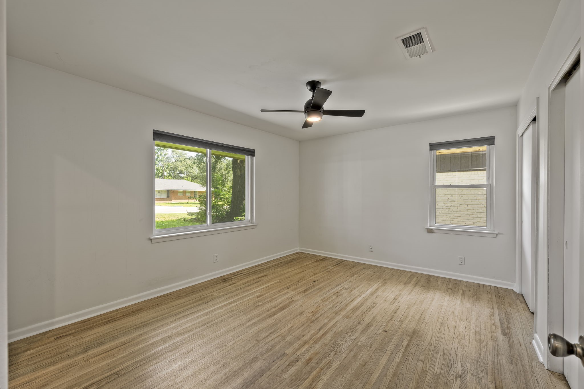 8927 Rockhurst Drive Houston, TX 77080 - Photo 15 of 44