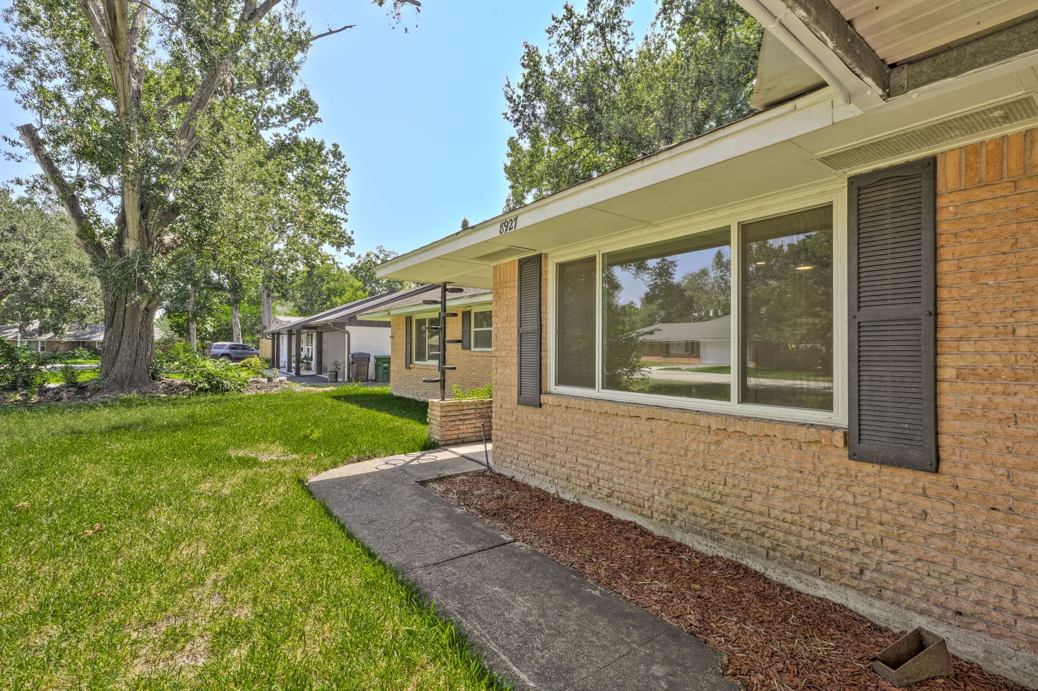 8927 Rockhurst Drive Houston, TX 77080 - Photo 23 of 44