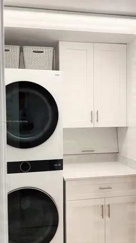 $1,259,000 | 6001 North Ocean Drive, Unit 1204, Hollywood, FL 33019