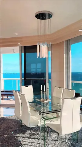 $1,259,000 | 6001 North Ocean Drive, Unit 1204, Hollywood, FL 33019