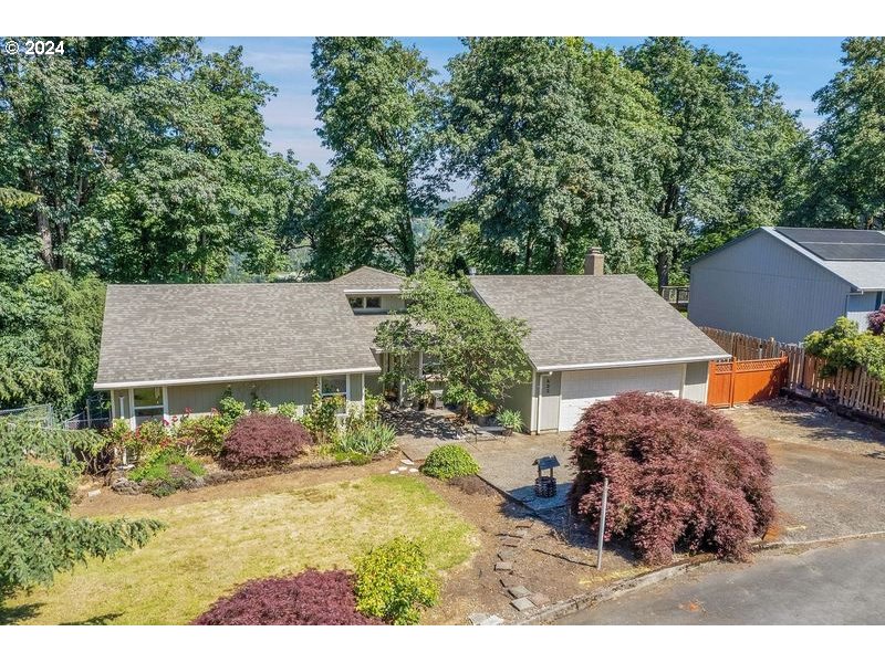 433 Ridge Crest Drive Oregon City, OR 97045 - Photo 3 of 38 Gallery Image 3