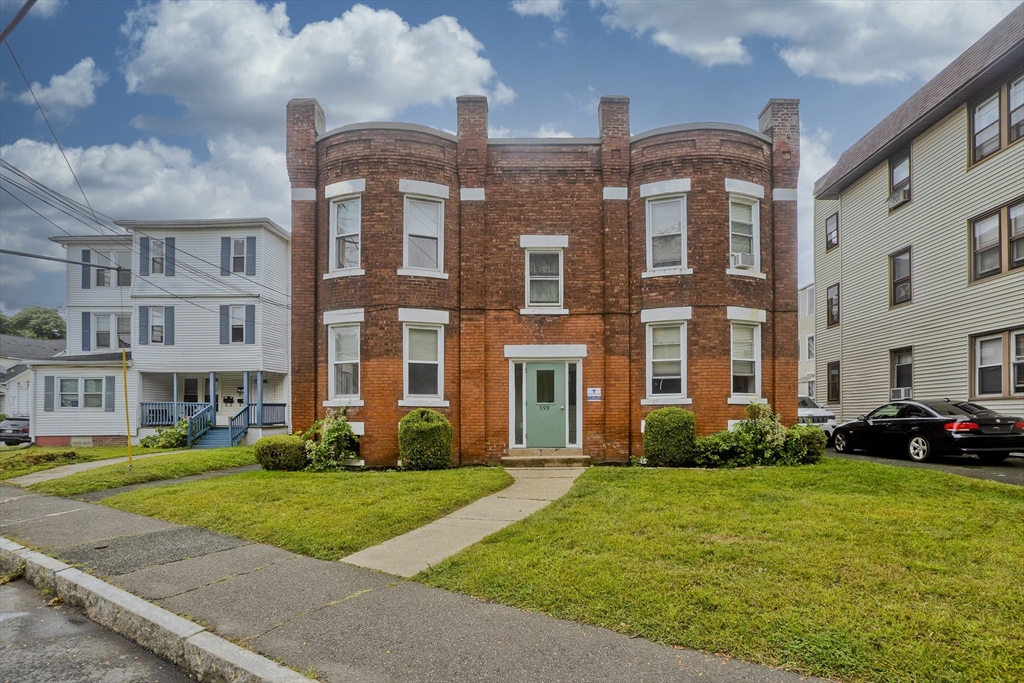 599 Chicopee Street Chicopee, MA 01013 - Photo 1 of 39