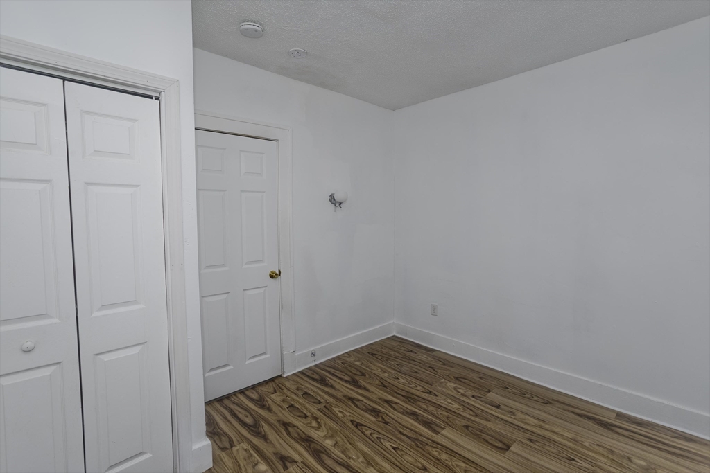 599 Chicopee Street Chicopee, MA 01013 - Photo 17 of 39