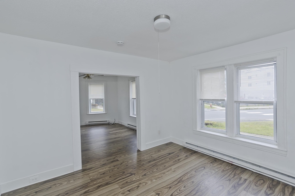 599 Chicopee Street Chicopee, MA 01013 - Photo 21 of 39