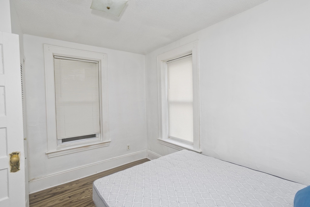 599 Chicopee Street Chicopee, MA 01013 - Photo 24 of 39