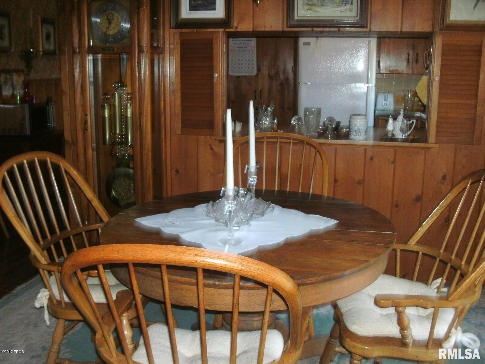715 East Main Street Ridgway, IL 62979 - Photo 3 of 43
