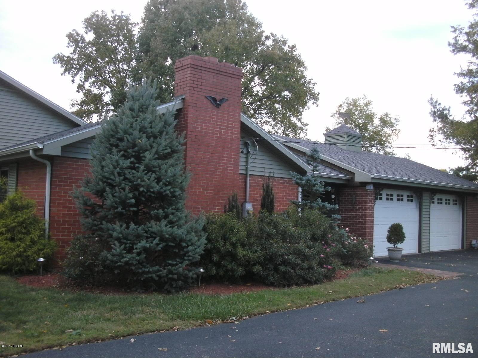 715 East Main Street Ridgway, IL 62979 - Photo 35 of 43