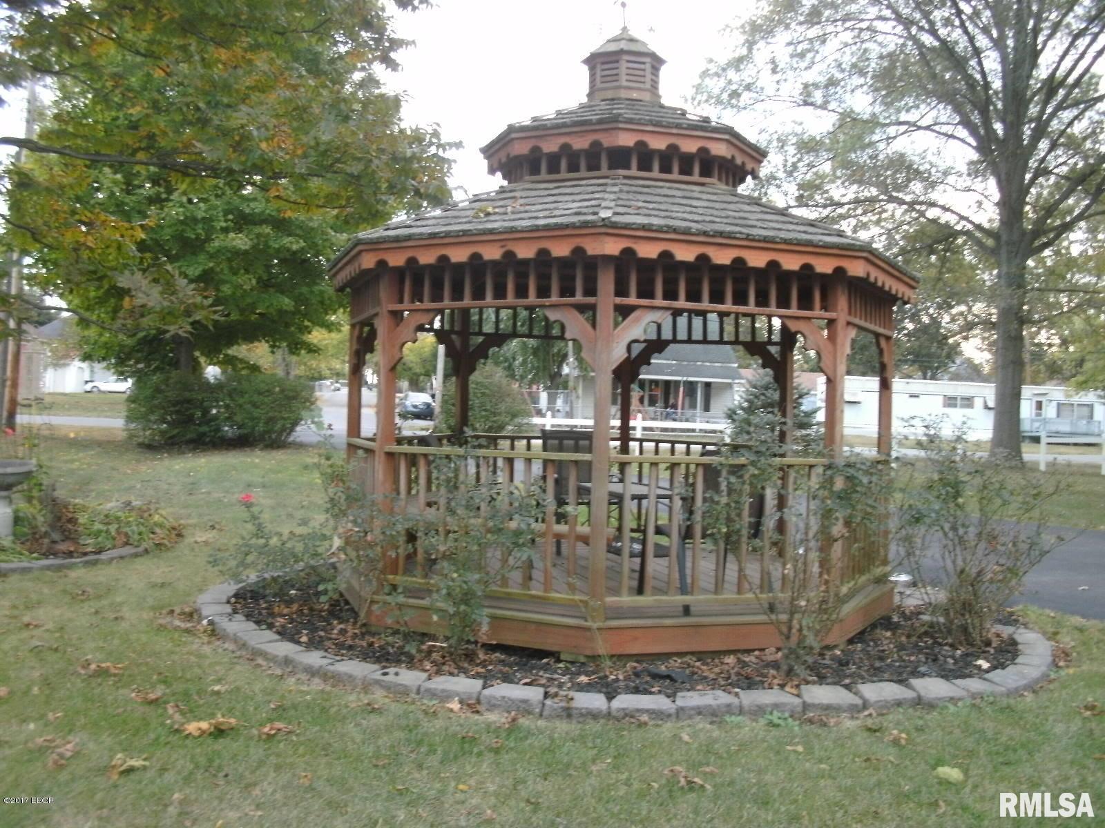 715 East Main Street Ridgway, IL 62979 - Photo 41 of 43