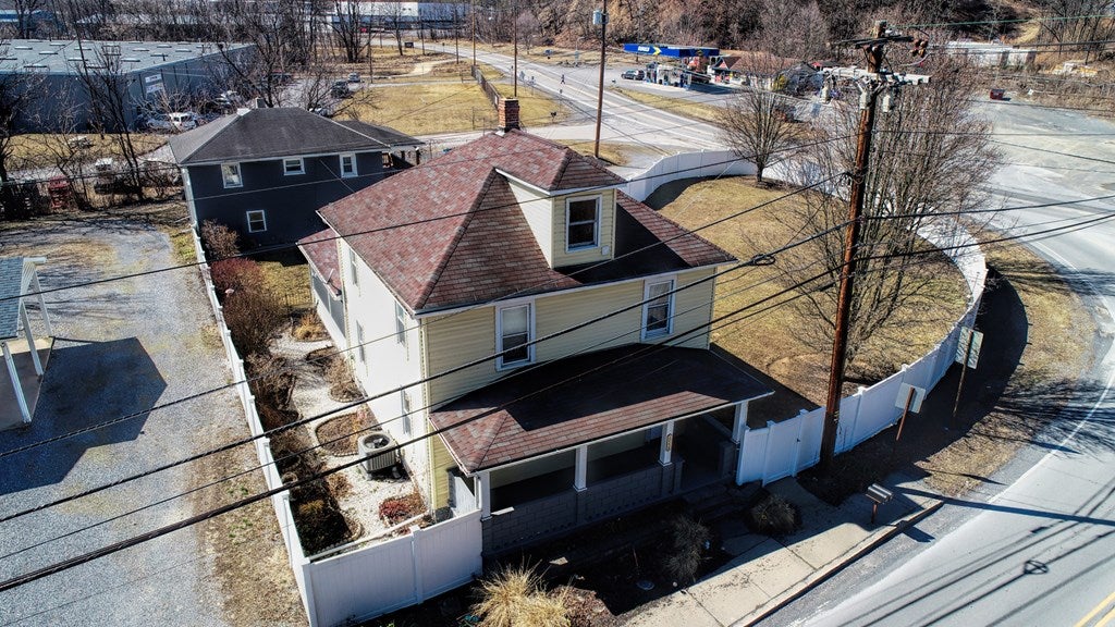 10128 Piney Ridge Road Huntingdon, PA 16652 - Photo 3 of 83 Gallery Image 3