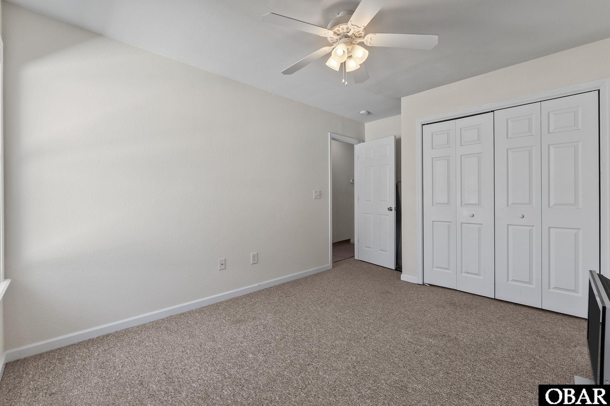 718 George Howe Street Manteo, NC 27954 - Photo 18 of 28 2nd Bedroom