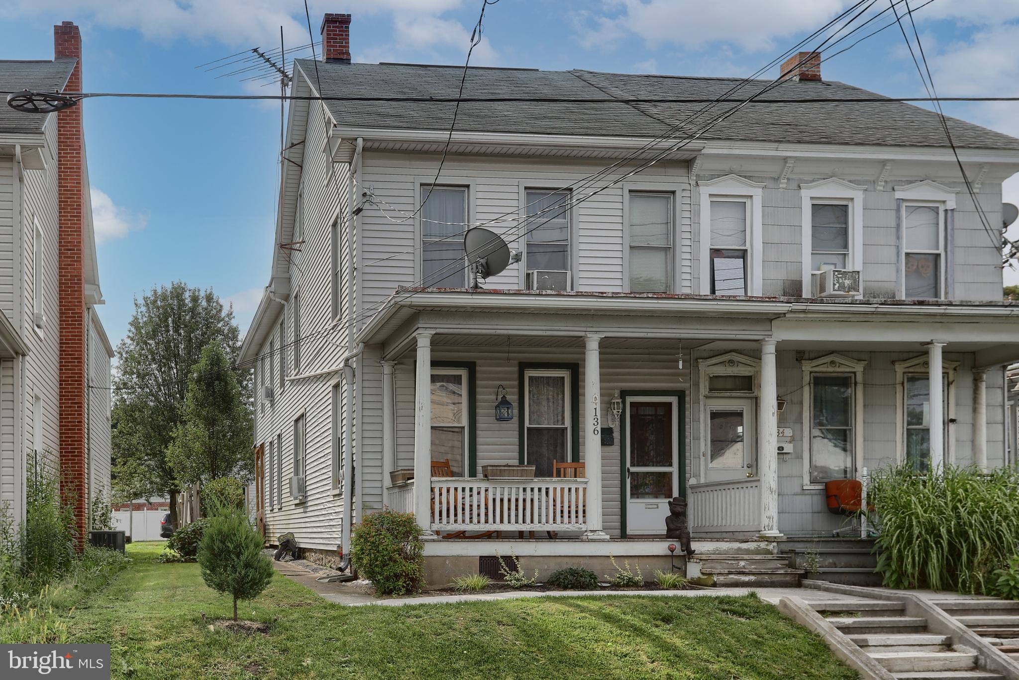 136 East Maple Street, Lebanon, PA 17046 Compass