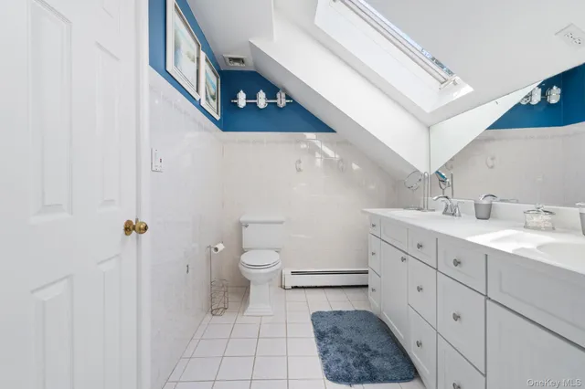 $1,400,000 | 6 Daniel Way, Setauket, NY 11733