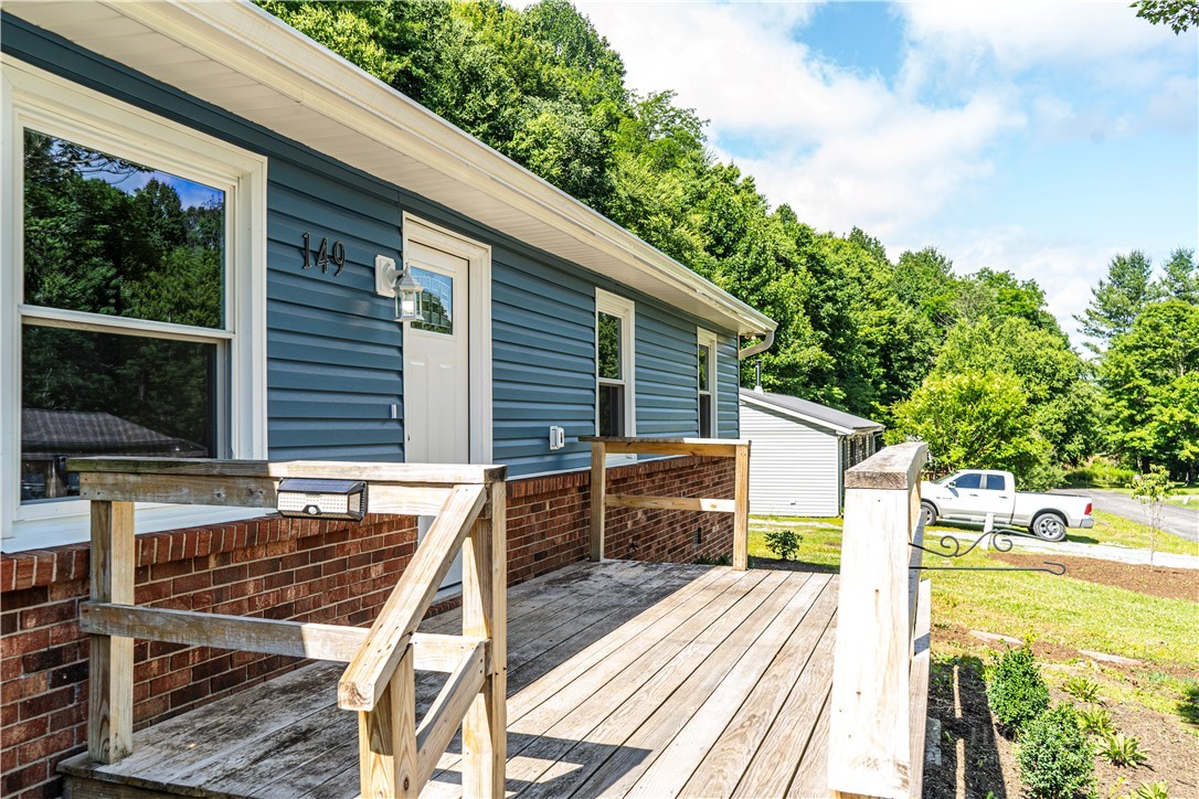 149 Watson Street Boone, NC 28607 - Photo 4 of 26