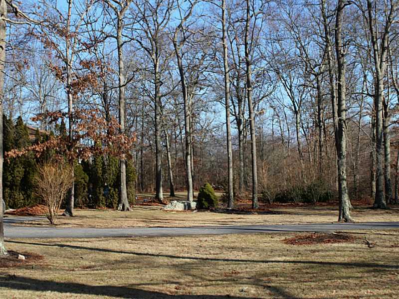 230 Deer Run Road Tiverton, RI 02878 - Photo 25 of 25 Yard/Garden.