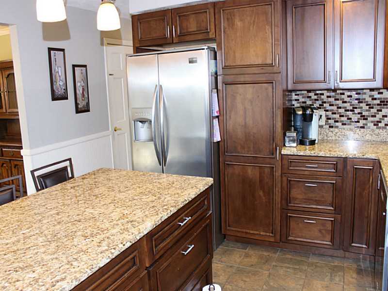 230 Deer Run Road Tiverton, RI 02878 - Photo 5 of 25 Kitchen.