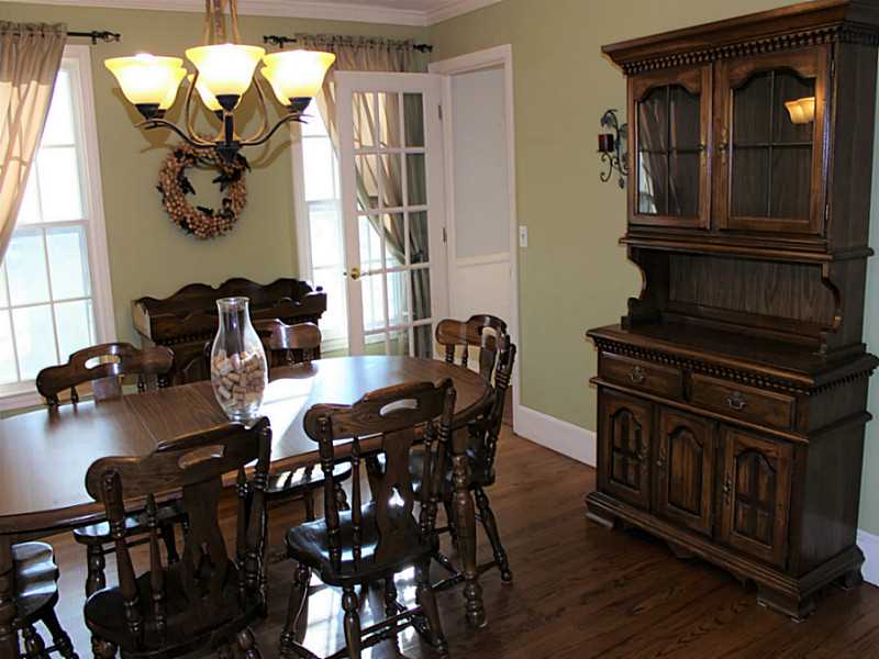 230 Deer Run Road Tiverton, RI 02878 - Photo 7 of 25 Dining Room.
