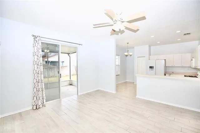 $355,000 | 24421 Breezy Oak Court, Lutz, FL 33559