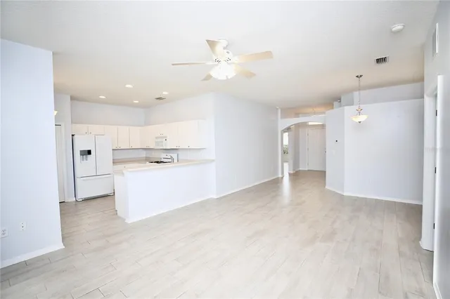 $355,000 | 24421 Breezy Oak Court, Lutz, FL 33559