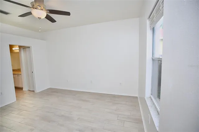 $355,000 | 24421 Breezy Oak Court, Lutz, FL 33559