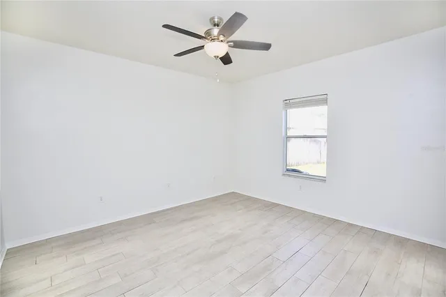 $355,000 | 24421 Breezy Oak Court, Lutz, FL 33559