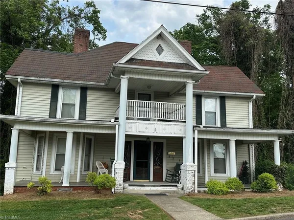$299,000 | 246 Church Street, Elkin, NC 28621
