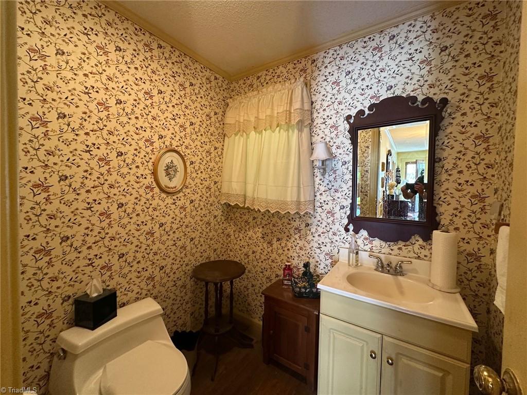 246 Church Street Elkin, NC 28621 - Photo 20 of 33