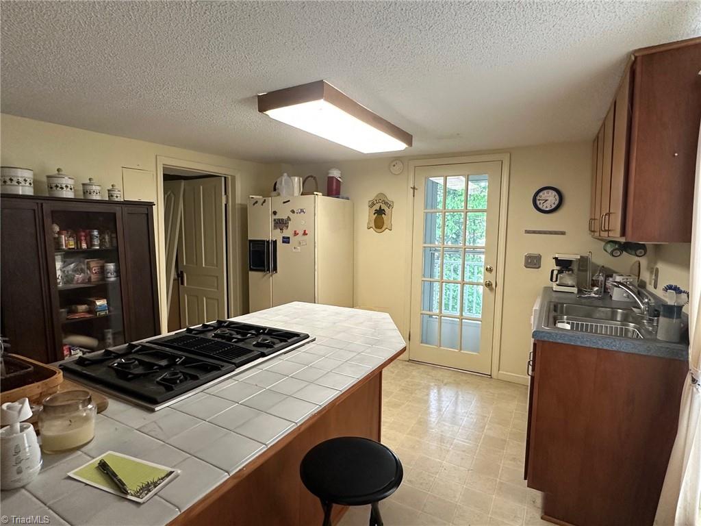 246 Church Street Elkin, NC 28621 - Photo 29 of 33